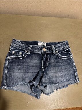 Telepatia Women's Distressed Dark Blue Denim Shorts size 5/27